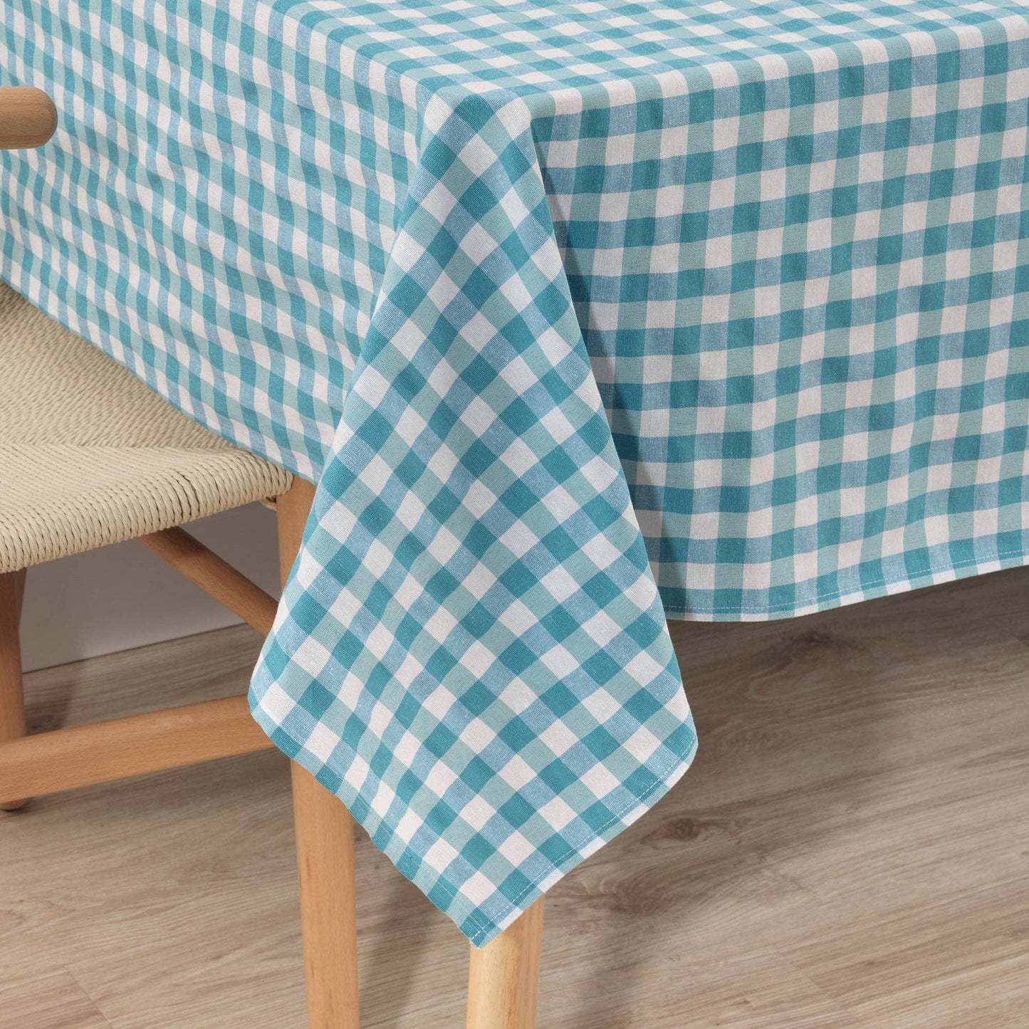 SG Hogar Light Blue Gingham Tablecloth in Various Sizes