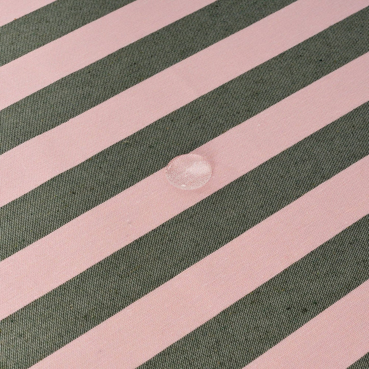 SG Hogar Jacquard Striped Tablecloth in Pink and Green