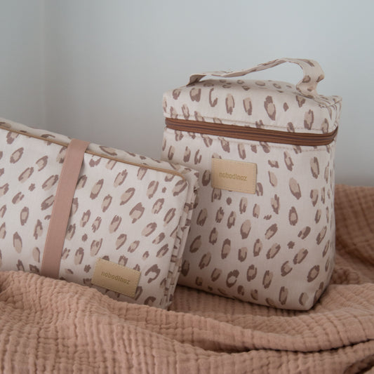 nododinos insulated lunch and bottle bag with matching changing pad in leopard print