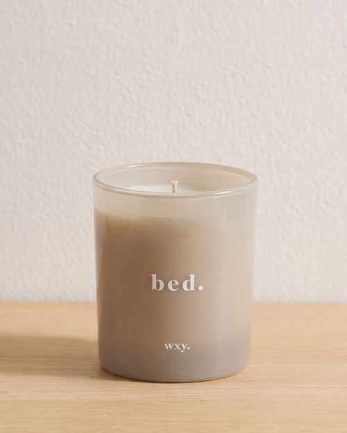 WXY Scented Aromatherapy Bed Candle in Warm Musk and Vanilla