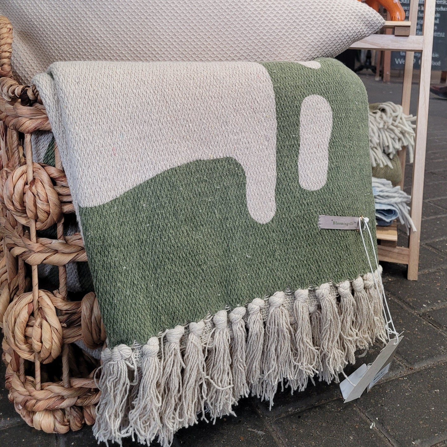 Bloomingville Green Recycled Cotton Throw