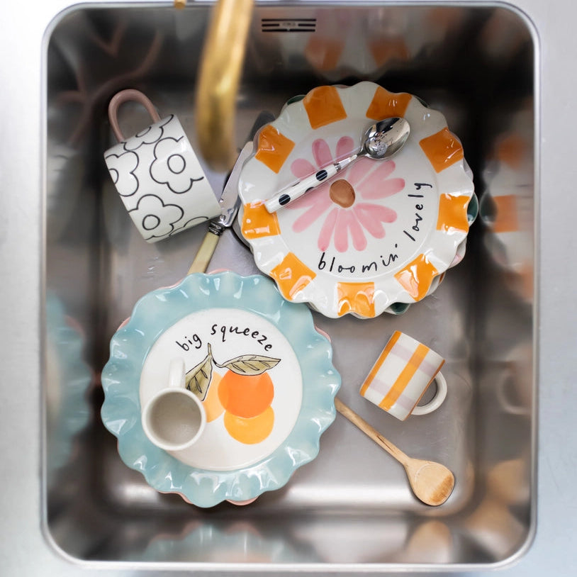 Caroline Gardner Striped Scalloped Plate Pink Echinacea Flower