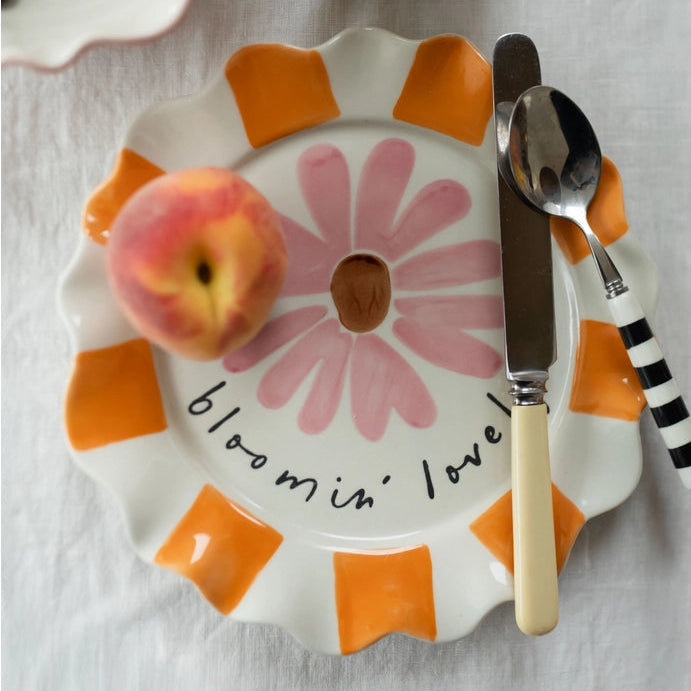 Caroline Gardner Striped Scalloped Plate in Pink Echinacea