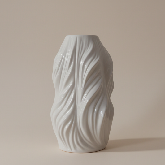 Bloomingville Sanak Vase in White Ceramic