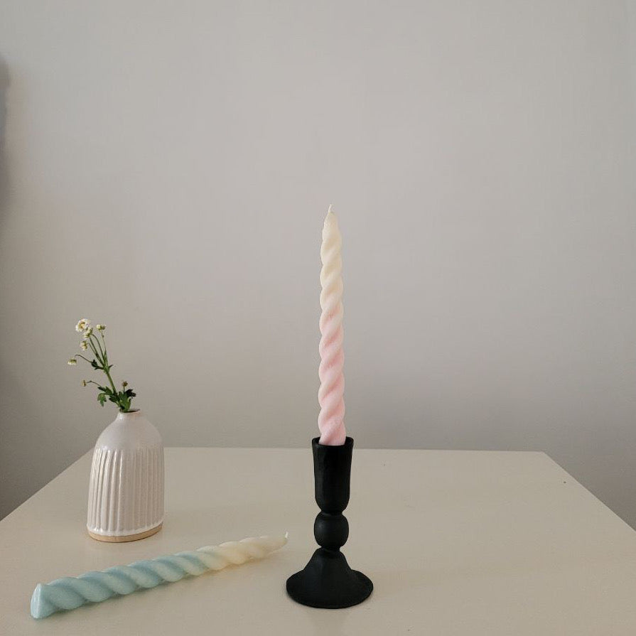 Soie Soy Wax Twirl Taper Candle in Ombre