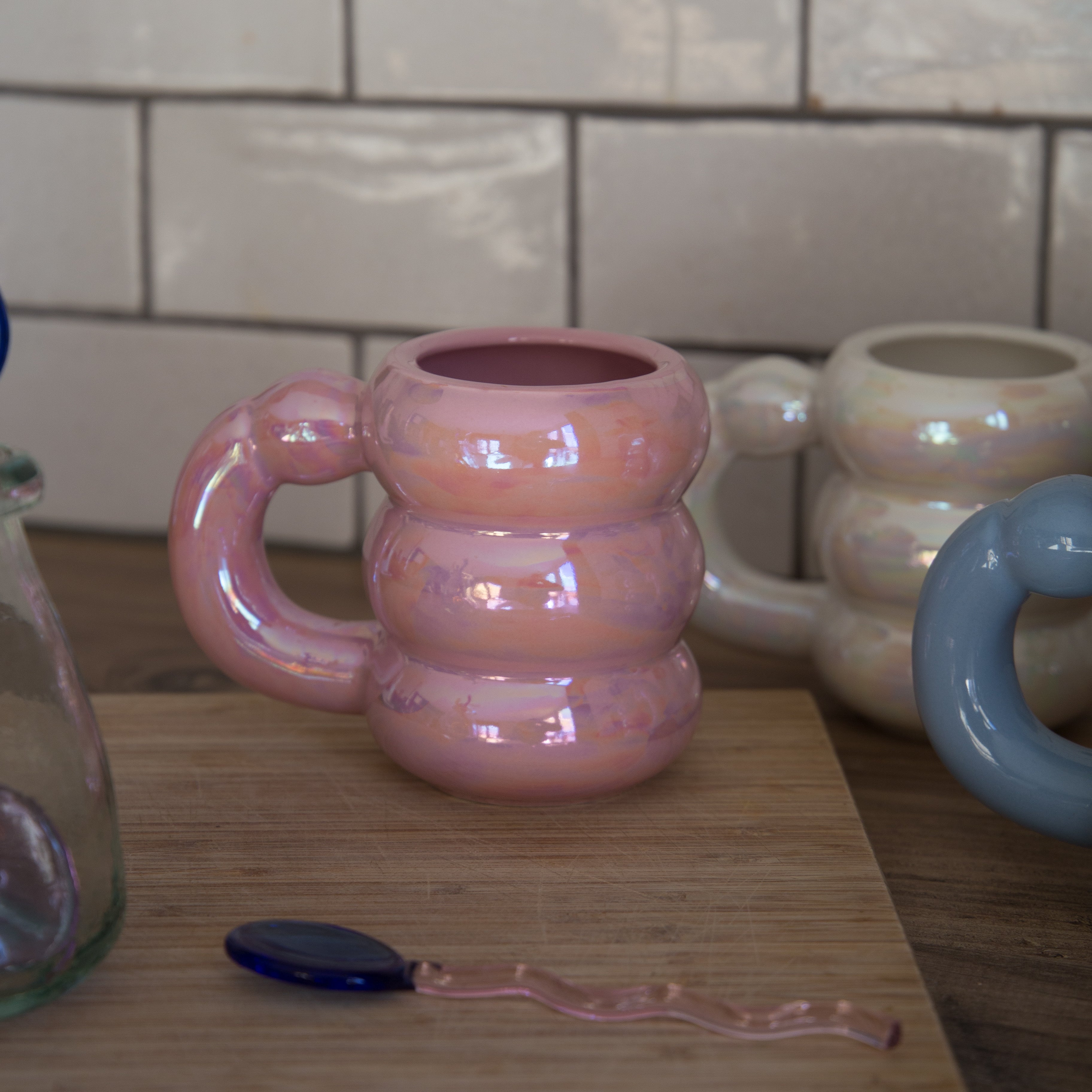 Ivore Group Ceramic Circle Bubble Mugs in Various Colours