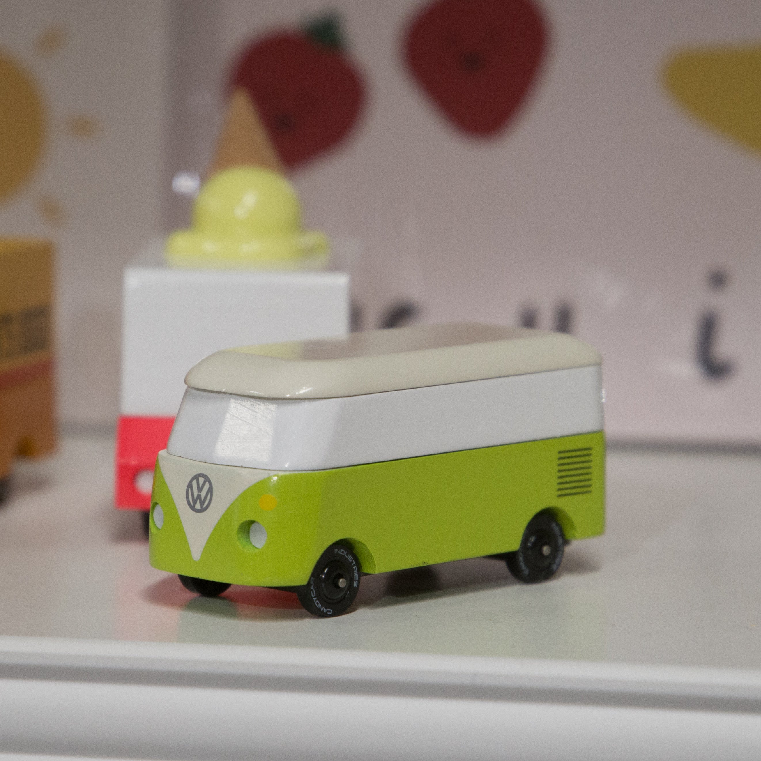 Candyvan VW T1 Green Wooden Diecast Toy Car