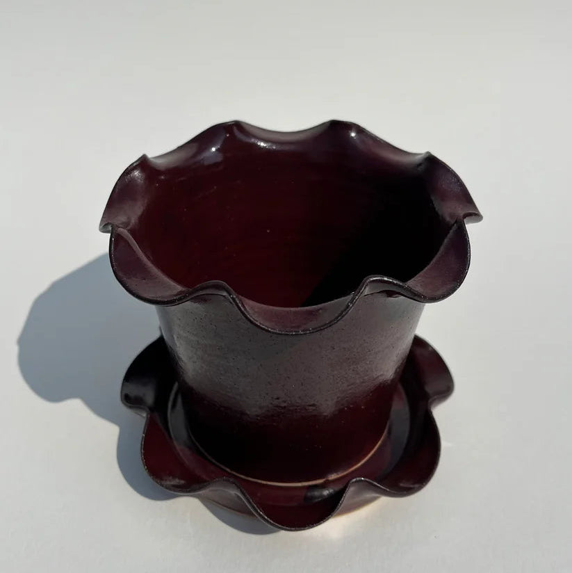 Jess Ellis Frilly Plant Pot & Saucer - Handmade Ceramic