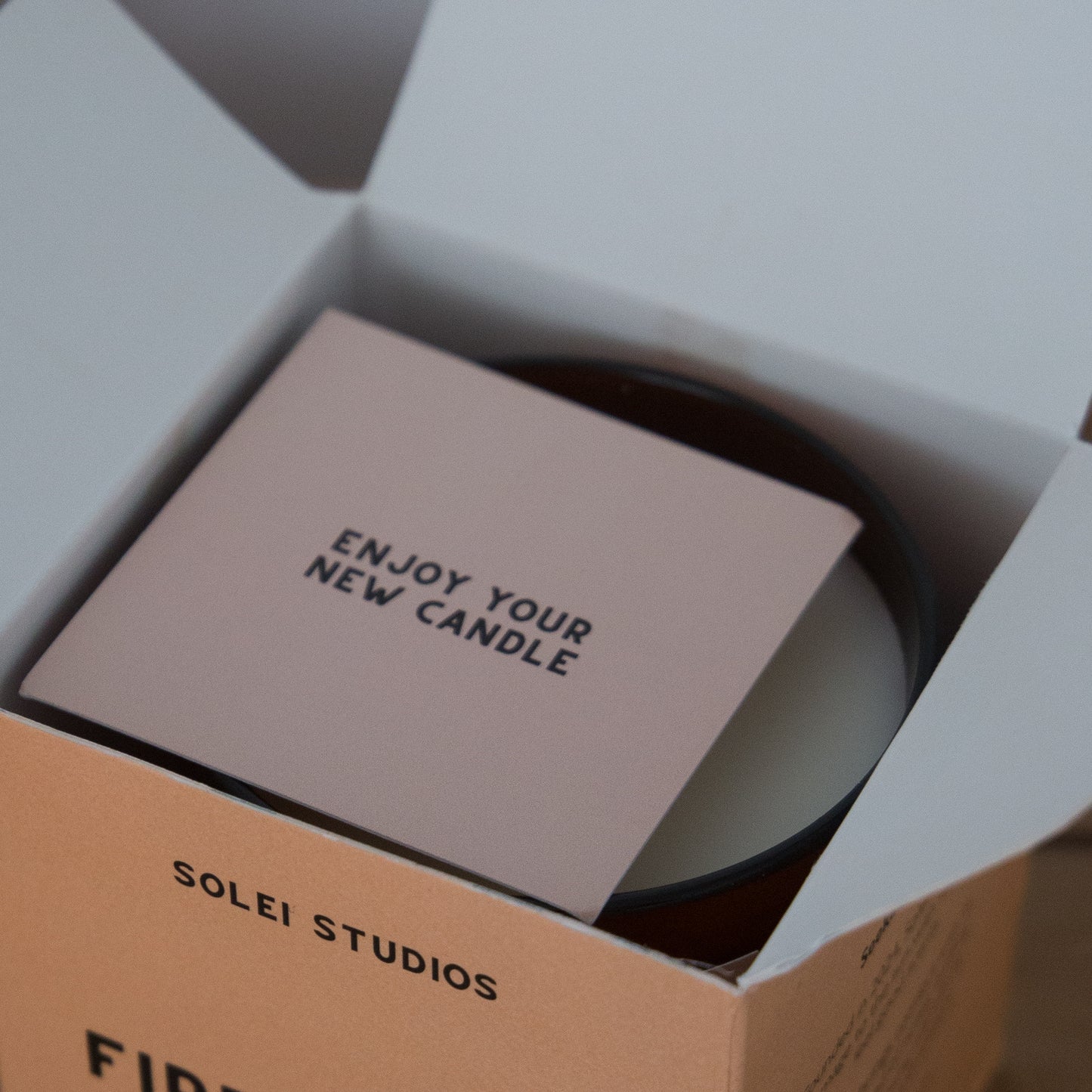 Solei Studios Scented Jar candle close up of packaging 