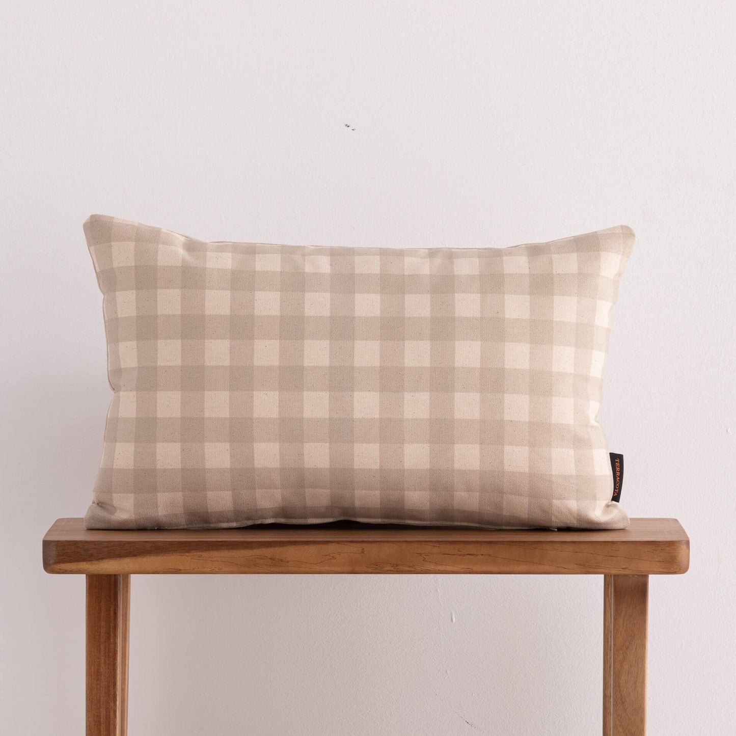 SG Hogar Gingham Cotton Cushion Cover