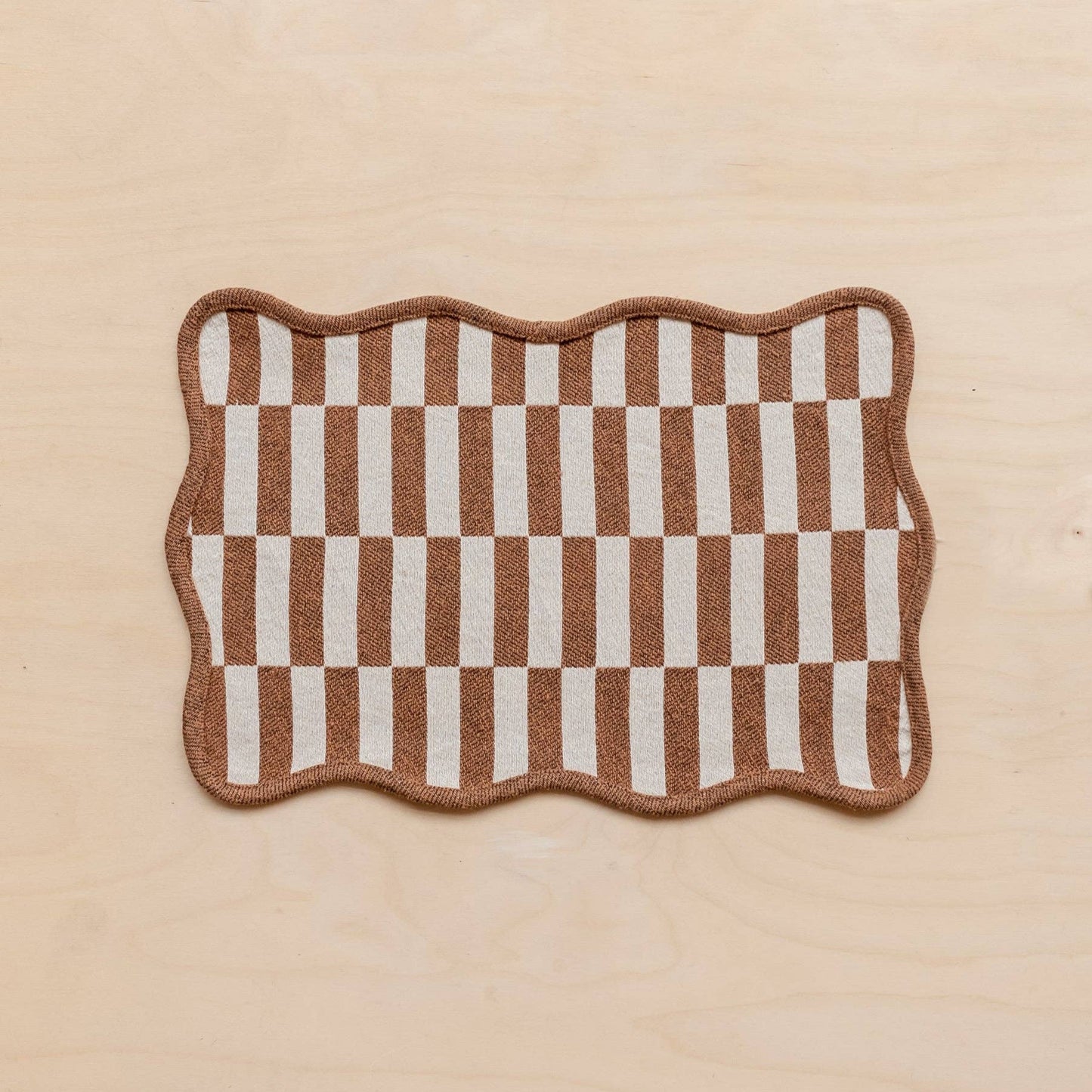 TBCo Cotton Placemats Set of 2 in Camel Checkerboard