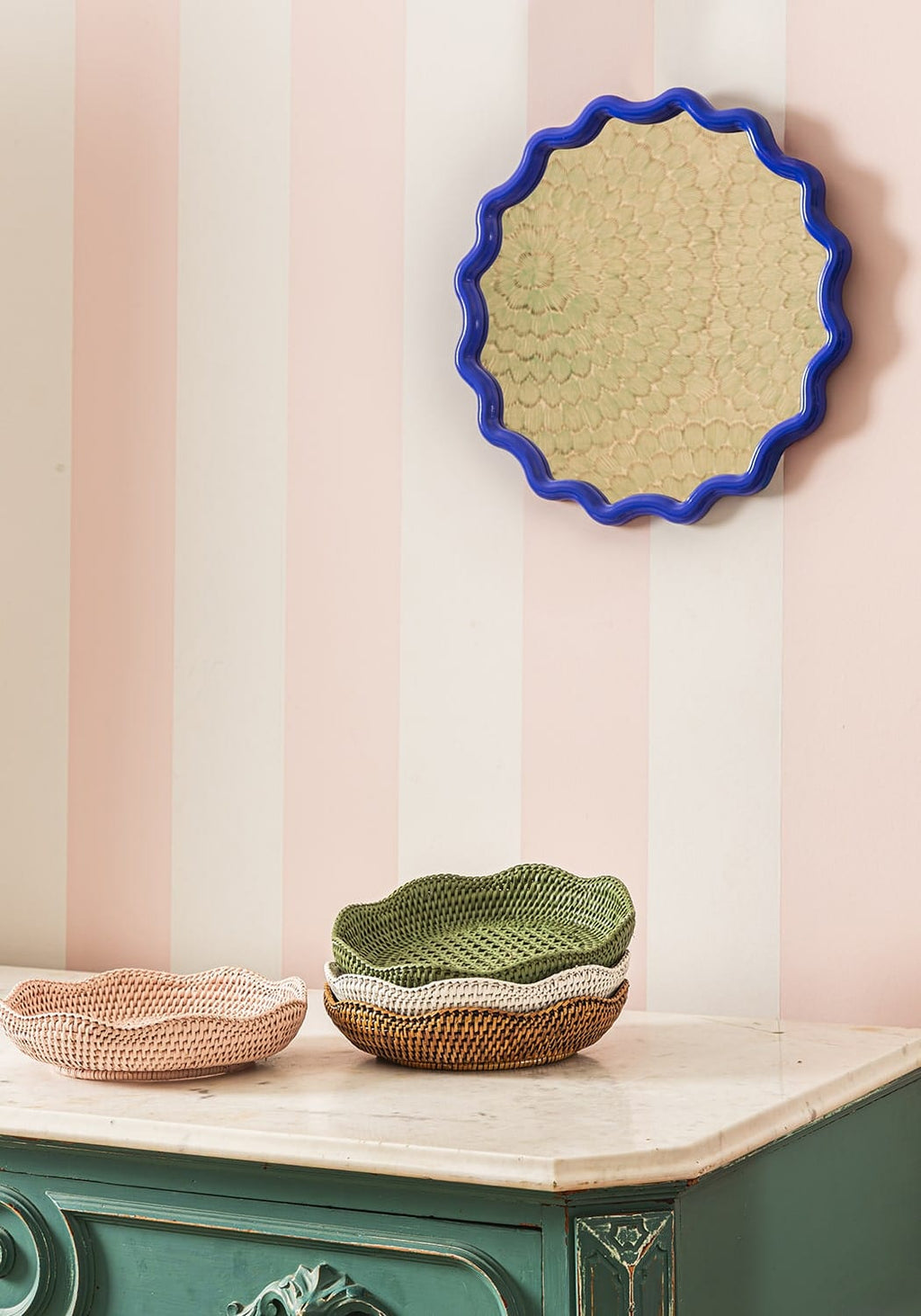 Casa Daisy Scallop Mirror in Cobalt