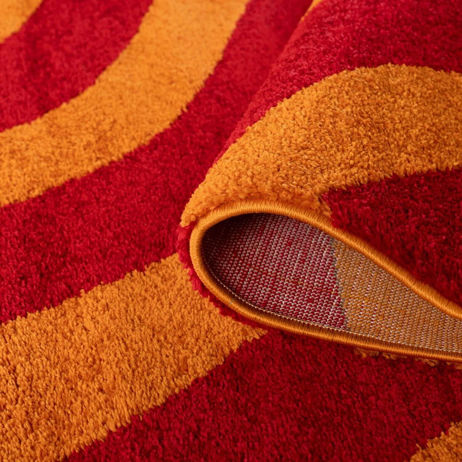 The Rugs Joli Red and Orange Waves Rug