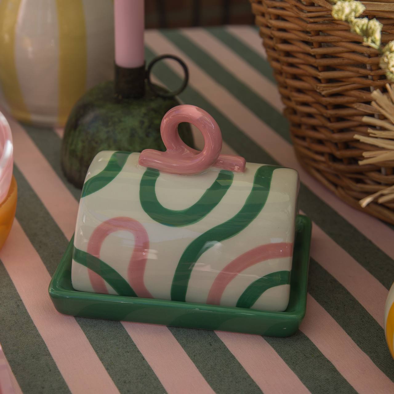 Que Rico Emilio Butter Dish Twirl & Twist